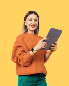 chica-4 Chica con tablet sonriendo
